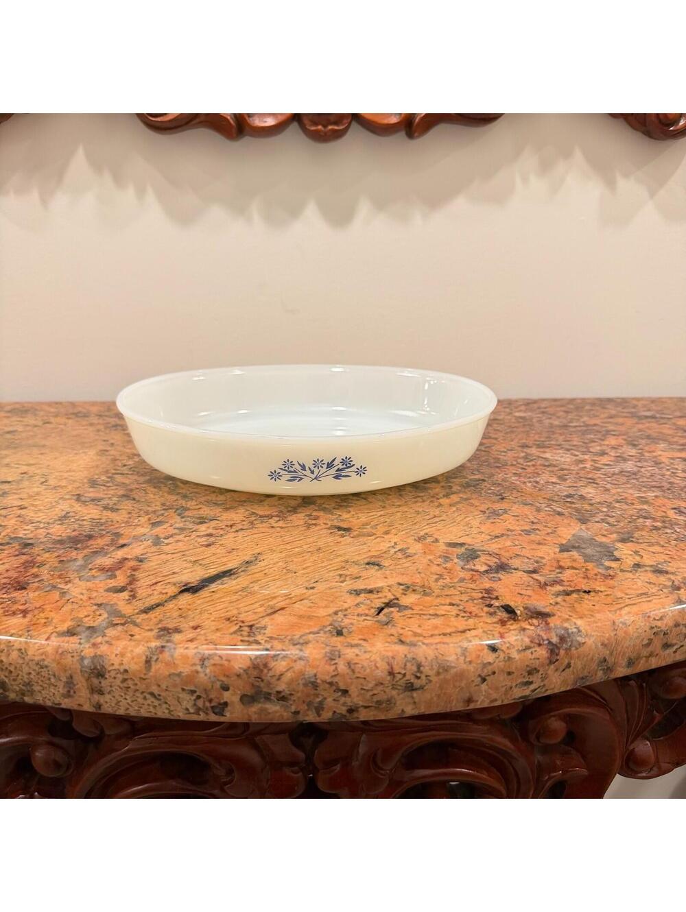 Vintage Anchor Hocking Fire-King Milk Glass Casserole Dish